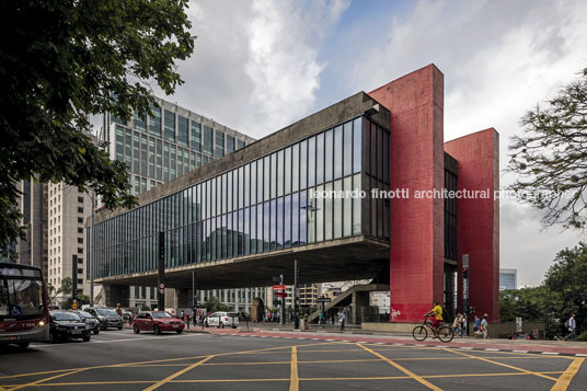 foto cine clube bandeirante: do arquivo à rede - masp rosângela rennó