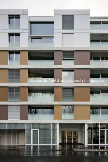 emmi-main office and apartment complex rüssli architekten