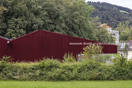 feuerwehr und werkhofgebäude eichenspes masswerk architekten