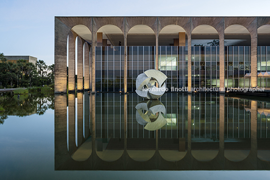 palácio do itamaraty oscar niemeyer