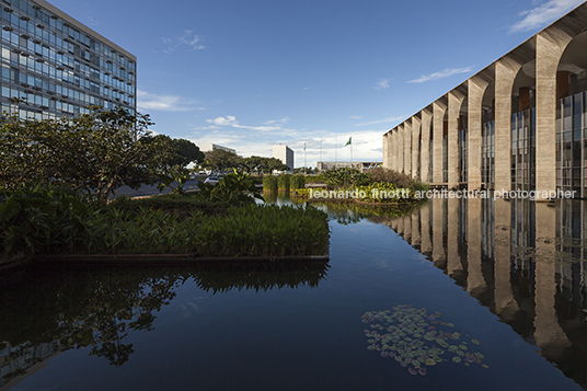 palácio do itamaraty oscar niemeyer