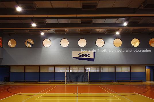 sesc pinheiros miguel juliano