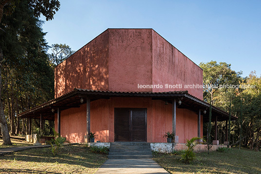 santa maria dos anjos chapel lina bo bardi