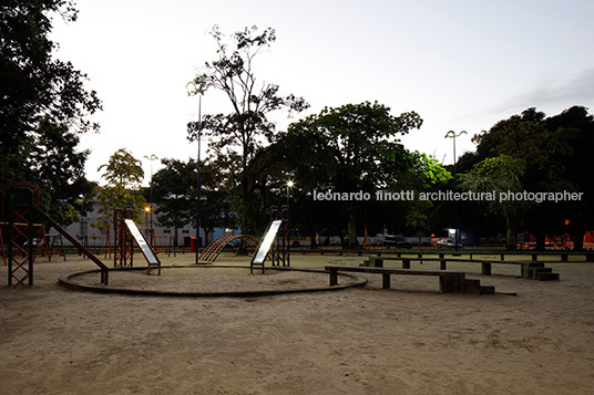 praça faria neves (antiga praça dois irmãos) burle marx