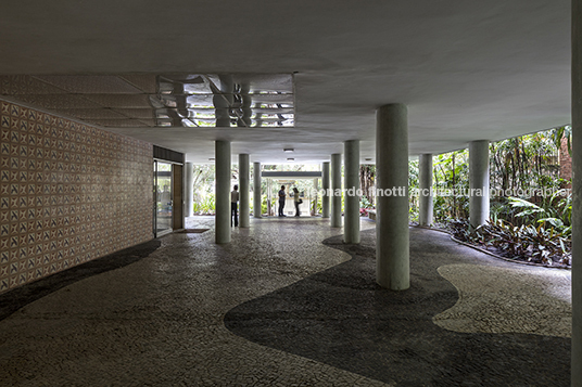 edifício antônio ceppas jorge machado moreira