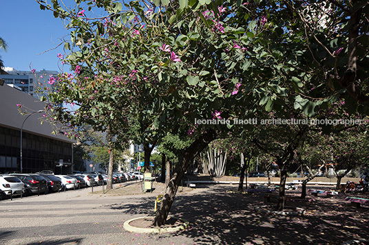 praça chaim weismann burle marx