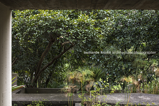 casa antônio junqueira paulo mendes da rocha