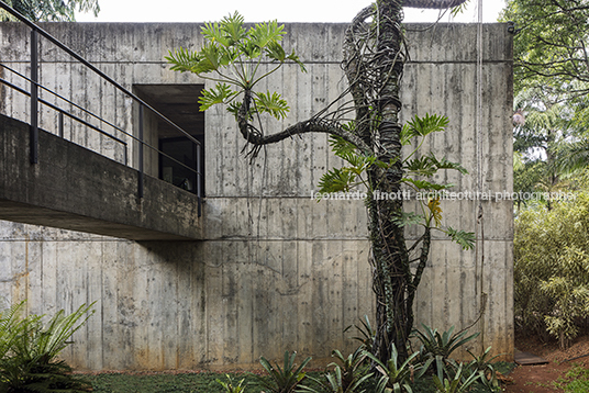 casa antônio junqueira paulo mendes da rocha