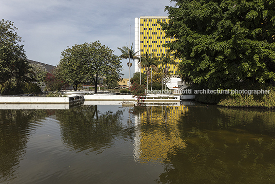 parque anhembi jorge wilheim