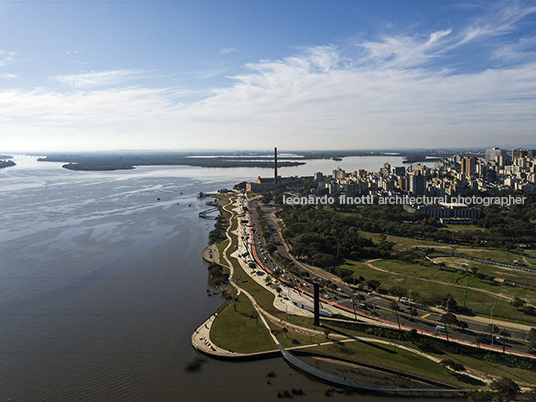 parque urbano da orla de guaíba jaime lerner