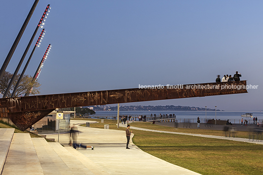 parque urbano da orla de guaíba jaime lerner