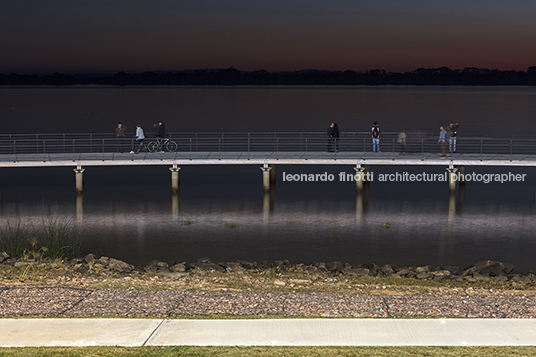 parque urbano da orla de guaíba jaime lerner