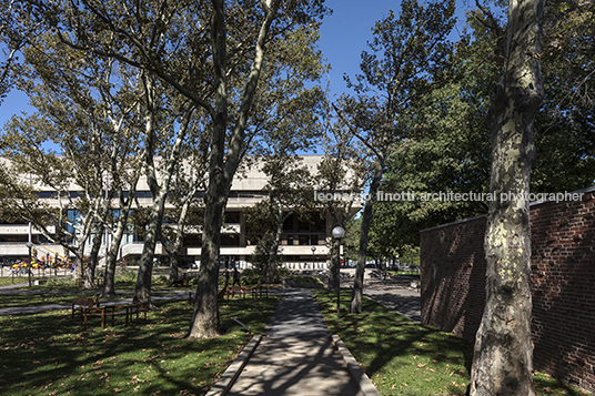 stratton student center eduardo catalano