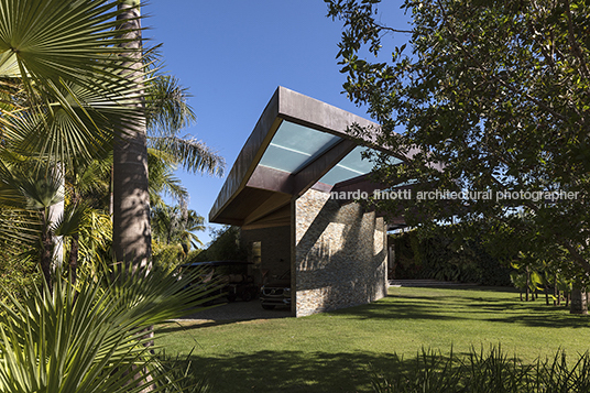 wind house mareines+patalano