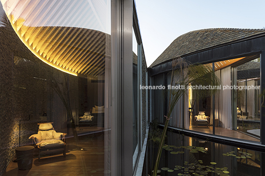 wind house mareines+patalano