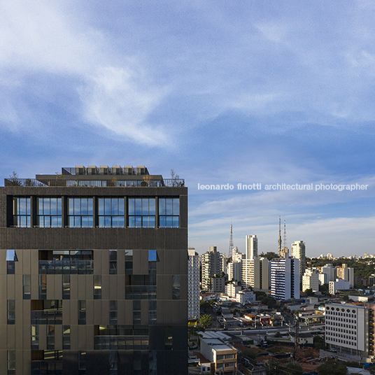 lacerda isay weinfeld