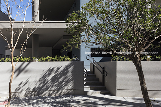 spot 393 amz arquitetos