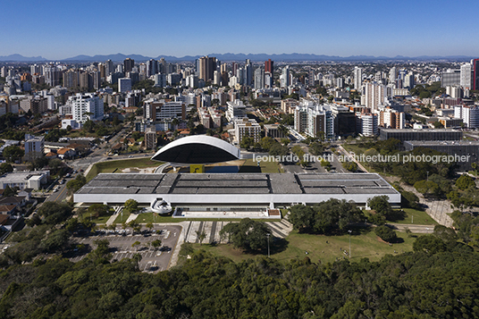 museu oscar niemeyer oscar niemeyer