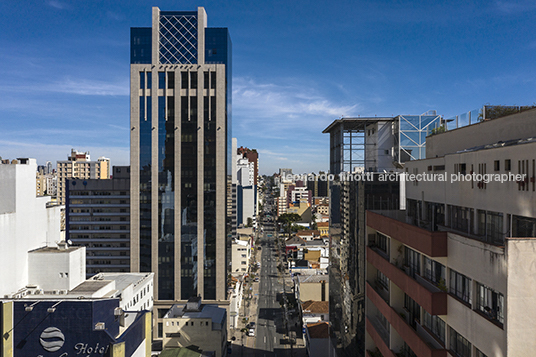 centro empresarial josé joaquim baggio schiavon arquitetura