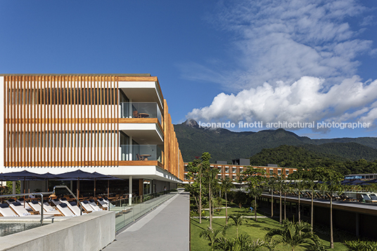 fasano angra dos reis bernardes arquitetura