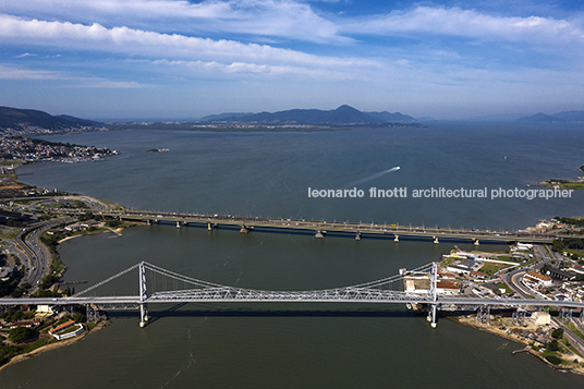 ponte hercílio luz robinson & steinman