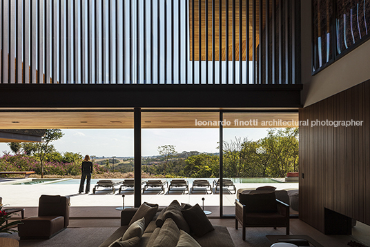 casa lr - fazenda boa vista jacobsen arquitetura