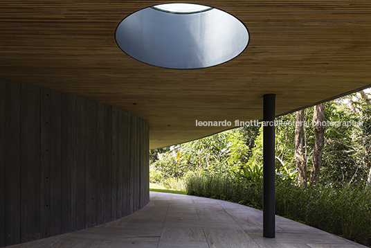 casa asa bernardes arquitetura