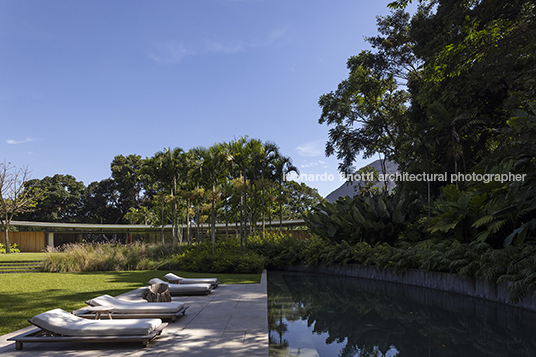 casa asa bernardes arquitetura