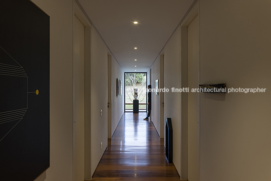 casa djb - fazenda boa vista jacobsen arquitetura