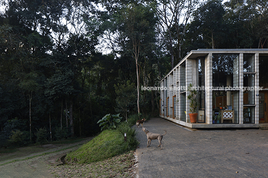 casa das minas mach arquitetos