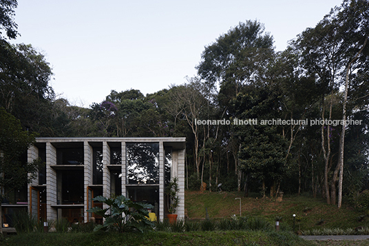 casa das minas mach arquitetos