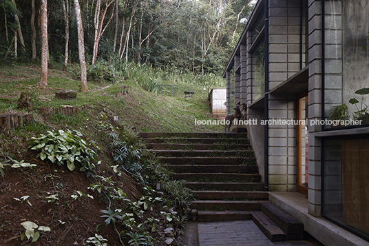 casa das minas mach arquitetos