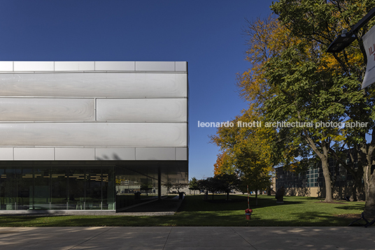 iit ed kaplan family institute for innovation and tech entrepreneurship john ronan architects