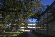 iit robert a. pritzker science center