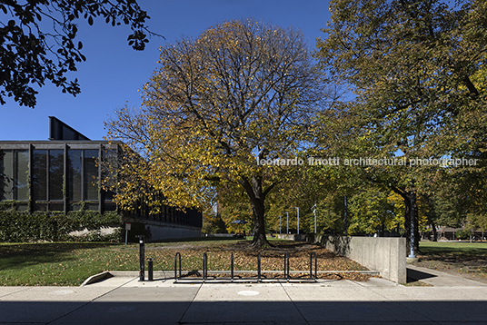 iit paul v. galvin library skidmore, owings & merrill