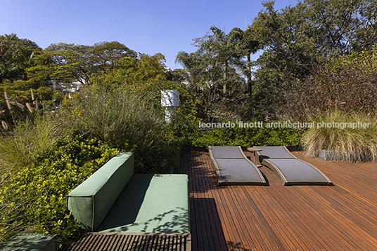 casa maestro ar arquitetos