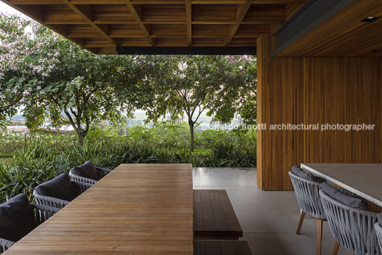 casa rcn - fazenda boa vista jacobsen arquitetura