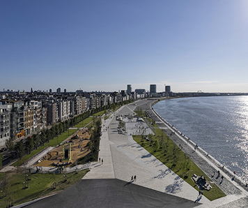 antwerp quay waterfront