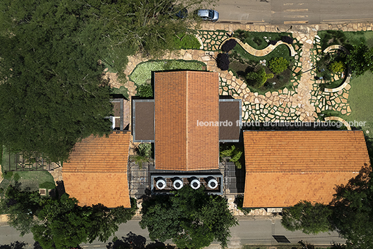 cozinha+loja comunitária mach arquitetos