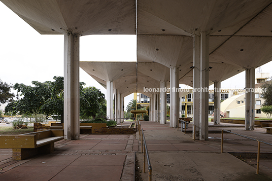 centro civico la pampa clorindo testa