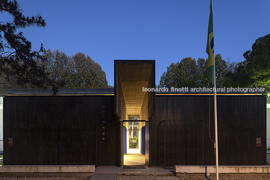 pavilhão brasileiro na bienal de veneza 