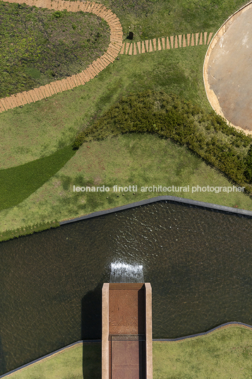 memorial vítimas brumadinho gustavo penna
