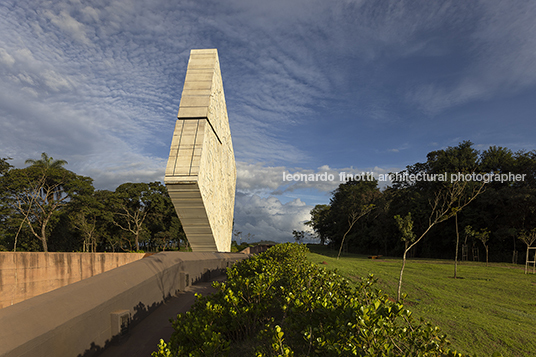 memorial vítimas brumadinho gustavo penna