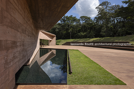 memorial vítimas brumadinho gustavo penna